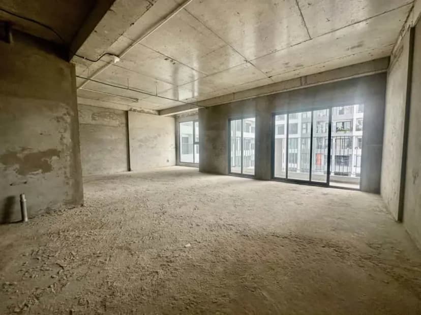 Cần chuyển nhượng căn hộ 2pn 74m2 Lavida Plus, nhà thô giá 4.6 tỷ tổng giá, nhận nhà ngay