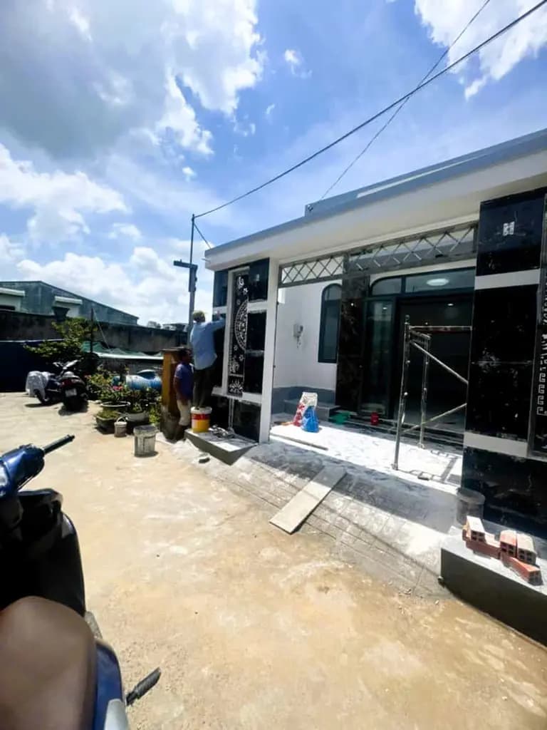 Main-Bán nhà đẹp mới xã Tân Thới Nhì, 3PN, KT5x20m, giá 3,3 Tỷ-0