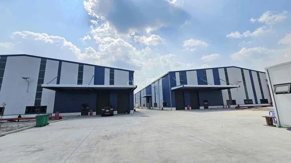 Main-❇️CHO THUÊ XƯỞNG 8500m Tân Uyên-2