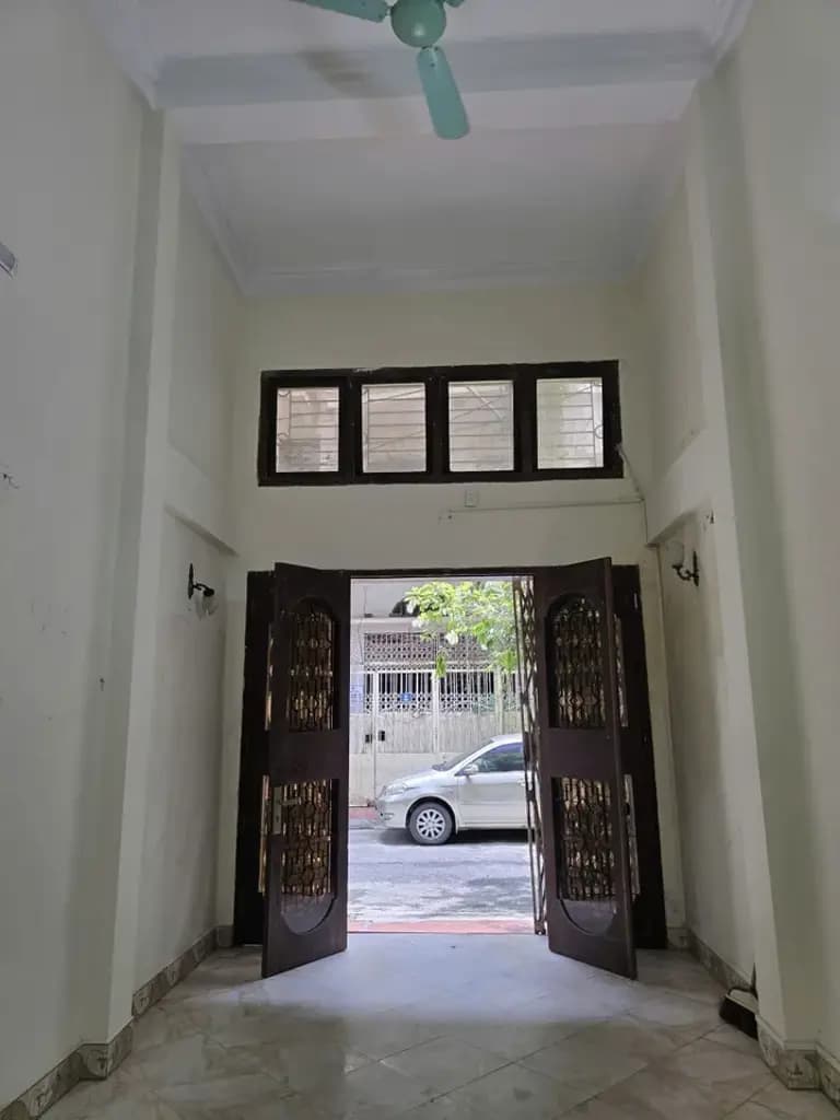 Cho thuê nhà ở Ngụy Như Kon Tum, Nguyễn Tuân - 65m2 - 6 ngủ