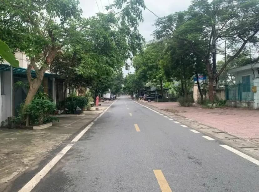 Bán Đất 80m2 có sẵn 80 m2 thổ cư giá 2.3 tỷ tại Phường Xuân Khanh Thị xã Sơn Tây Hà Nội