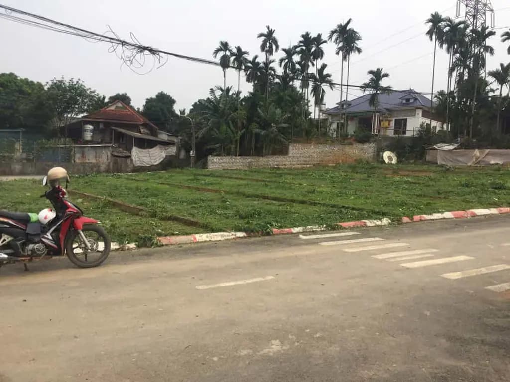Main-Bán đất đối diện trường Mầm Non Hợp Thành - TP Hòa Bình - 2 mặt tiền 110m2 5xx-1