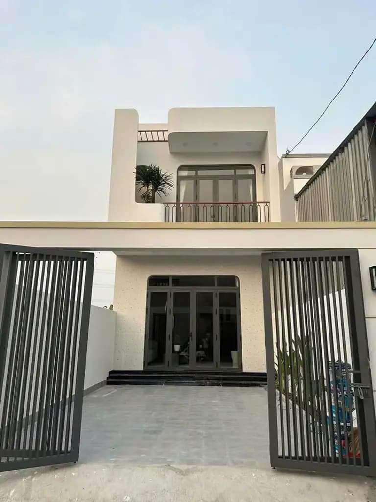 Chuyển Công Tác Nên Cần Bán Nhà Trệt Lầu Mới Xây Chưa Ở Ngày Nào Ngay Cây Xăng Đức Hưng phường Trảng Dài - TP Đồng Nai Chỉ 600tr Sở Hữu
