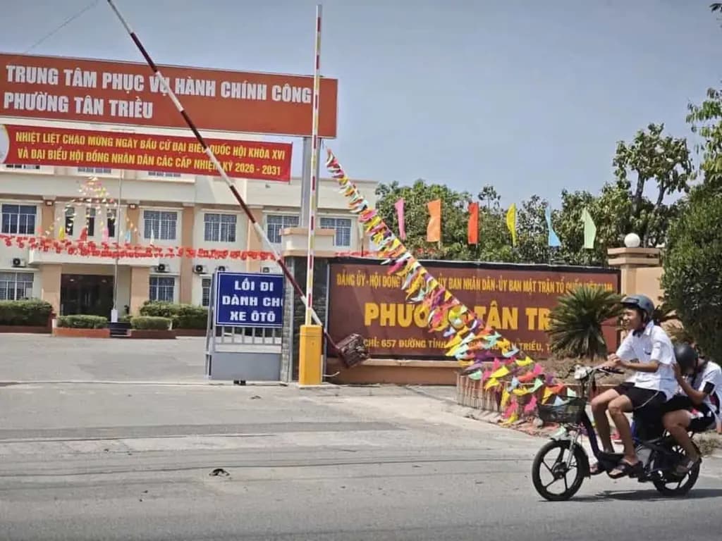 Main-Bung Ra 6 Lô Đất Mặt Tiền Hương Lộ 15 Từ CĐT Giá F0 Chưa Đầu Tư-1