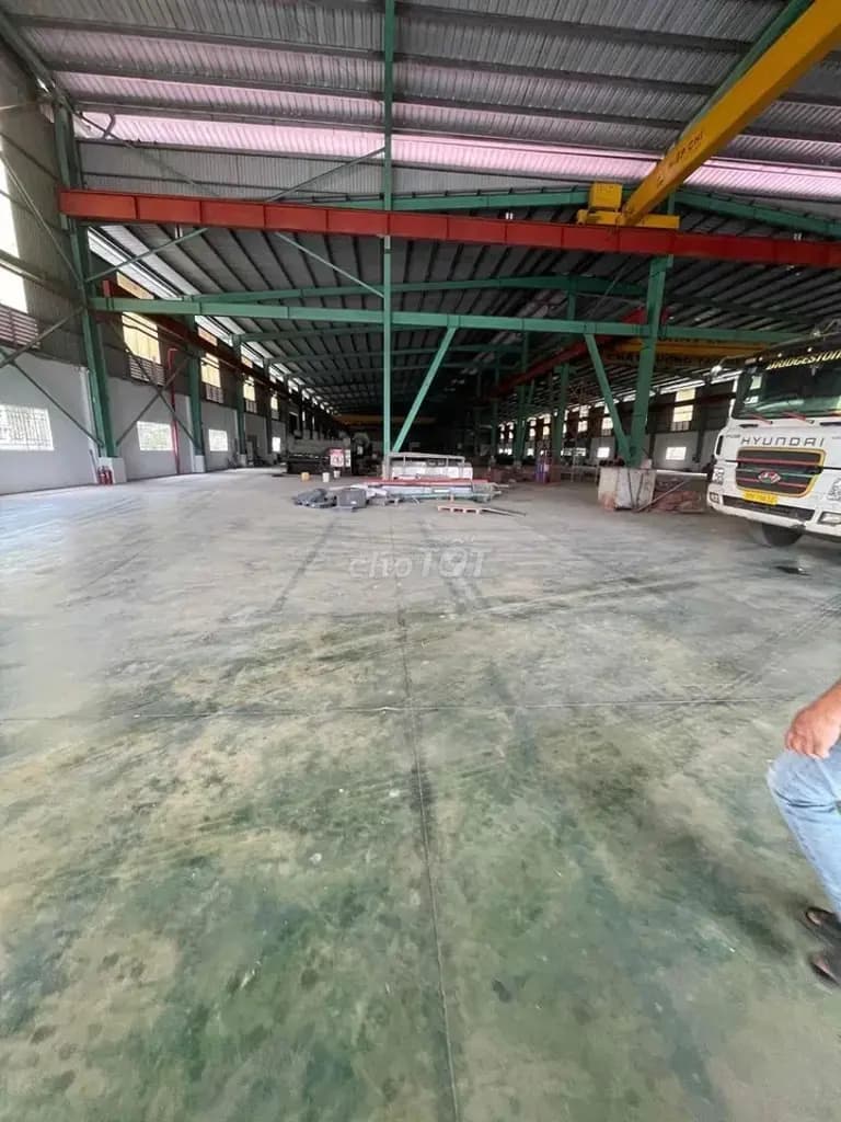 Main-cho thuê xưởng có cẩu trụ - bình dương-1
