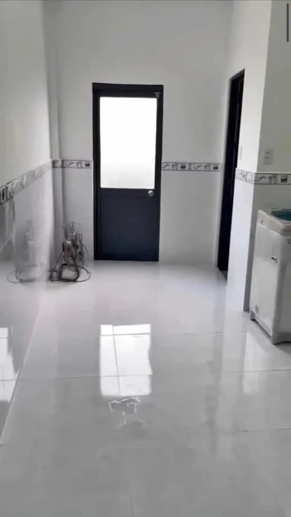 Main-Bán nhà đẹp xã Bà Điểm, trệt lửng BTCT 3PN, giá 3,2 Tỷ-2