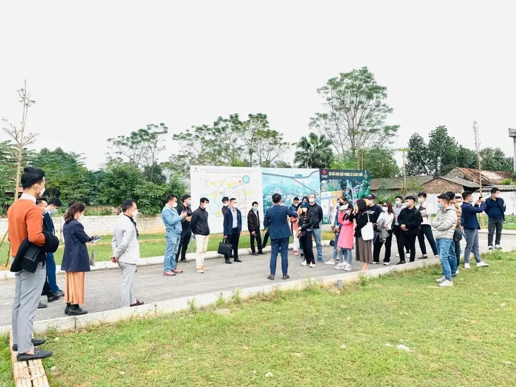 Main-Bán gấp lô đất 65m2 có sẵn 65 m2 thổ cư giá 2 tỷ tại Xã Bình Yên Huyện Thạch Thất Hà Nội-2