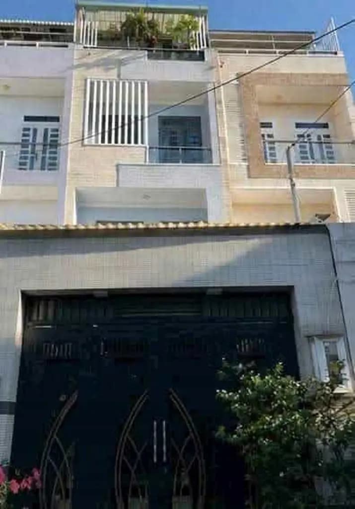 Main-NGUYÊN CĂN NGAY GIGAMALL 4 TẦNG 4PN 4WC FULL NỘI THẤT CHỈ 18TR SÂN XE 7C-0