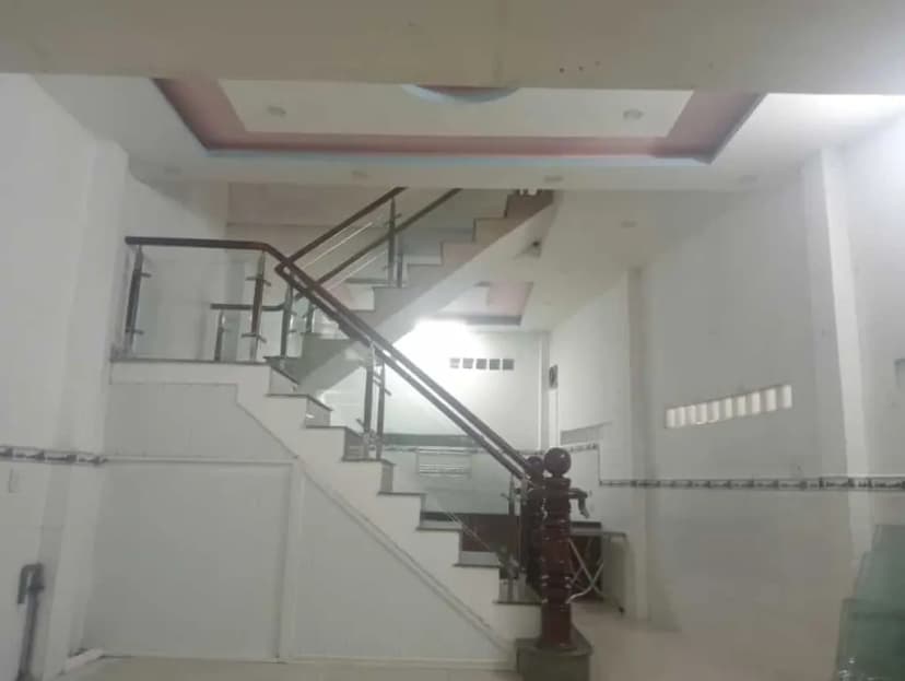 CHO THUÊ NHÀ NGUYÊN CĂN MẶT TIỀN 200m2 DĨ AN BÌNH DƯƠNG - 12.000.000