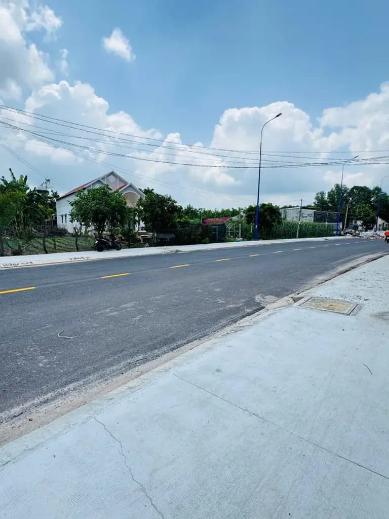 Main-ĐẤT NGỘP 2 LÔ 10X50=500M2 SHR THỔ CƯ SÁT KCN BECAMEX TIỆN XÂY TRỌ GIÁ 450TR-2