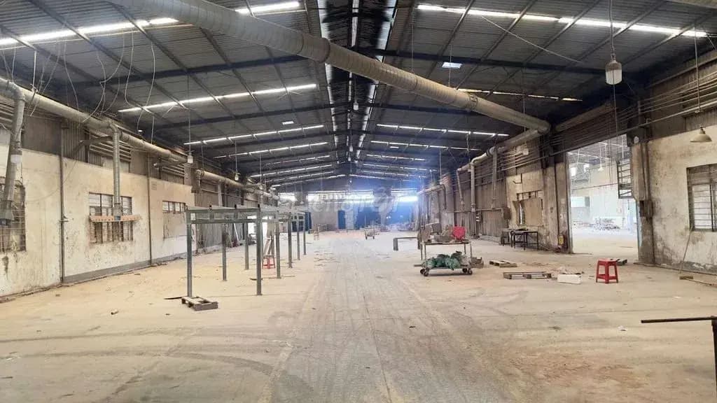 Main-Xưởng giá rẽ Thuận An 6500m²/200tr đường cont điện hạ bình sx đa nghề-0