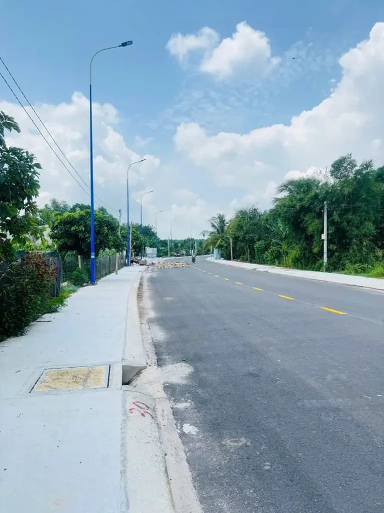 Main-ĐẤT NGỘP 2 LÔ 10X50=500M2 SHR THỔ CƯ SÁT KCN BECAMEX TIỆN XÂY TRỌ GIÁ 450TR-1