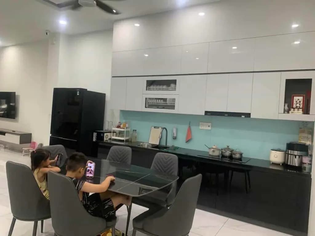 Main-Chủ cần Bán Nhà 1 Trệt 1 Lầu , Diện tích 102m , Ngang 5m , Hoàn Công-2
