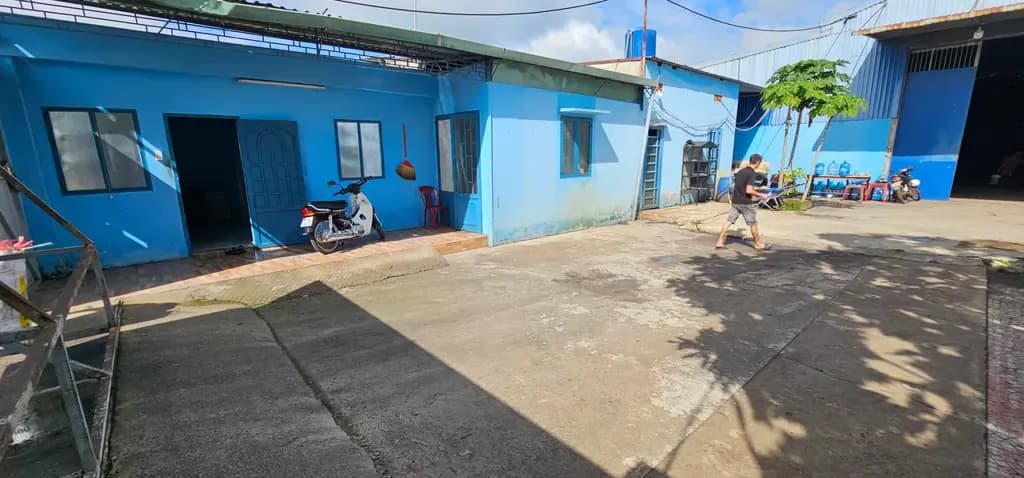 Main-CHO THUÊ NHÀ XƯỞNG NẰM PHƯỜNG THỚI AN QUẬN 12. DT: 1000M GIÁ 60 TRIÊU/THÁNG LH: 0908561228-1