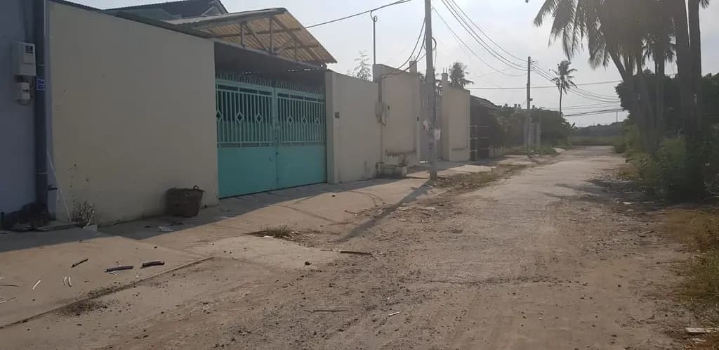 Main-CHO THUÊ NHÀ XƯỞNG NẰM ĐƯỜNG DƯƠNG CÔNG KHI HOC MÔN DT: 300M GIÁ 15 TRIÊU LH: 0908561228-2