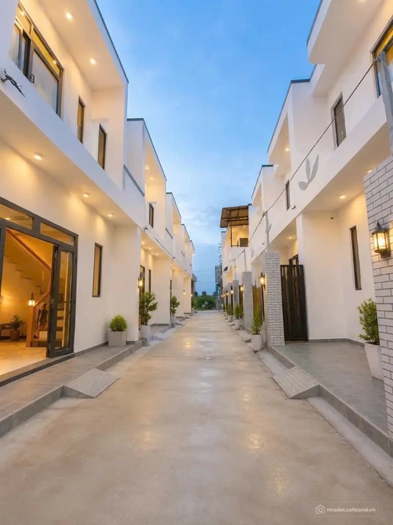 500 TRIỆU – NHẬN NHÀ 3 PHÒNG NGỦ ,NGAY TRUNG TÂM DIỆN TÍCH NGANG 5,5M X 11M