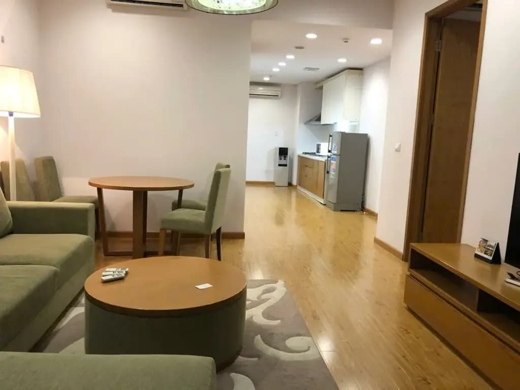 Main-Cho thuê Căn hộ chung cư 70m2 giá 14 triệu tại Đường Nguyễn Hoàng - TÒA DOLPHIN PLAZA-1