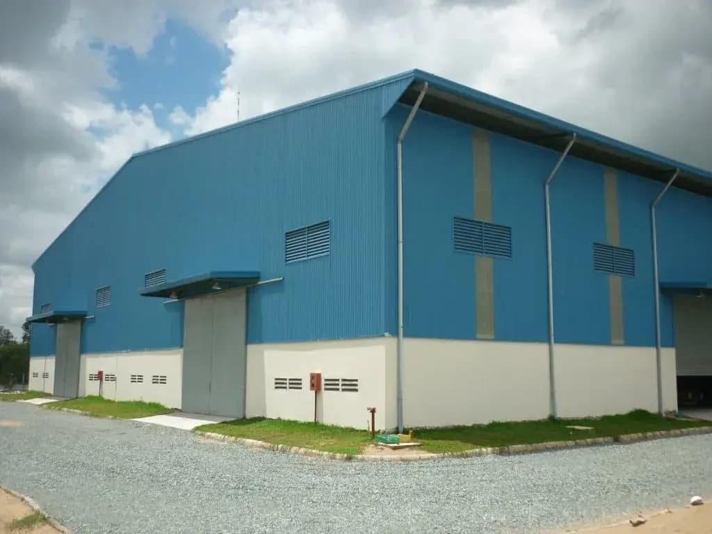 Main-CHO THUÊ XƯỞNG SX TRONG KCN LONG THÀNH ĐN - 2700m2 - 4,63 usd/m2. 2.550m² / 3.300m² / 2.100m² / 4.400m² / 2.800m² / 5.400m² / 3.500m² / 6.200m²-0