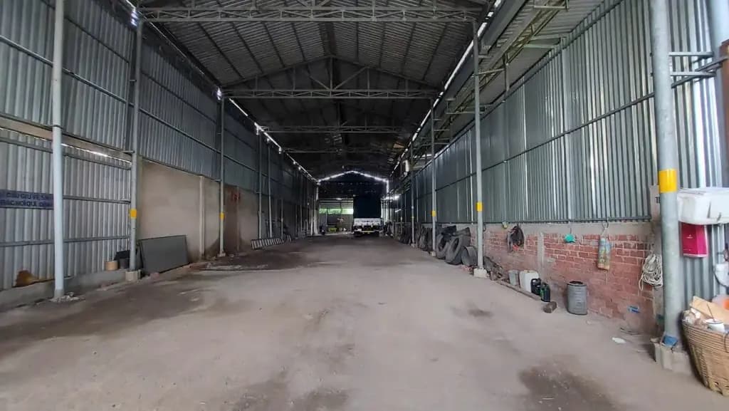 Main-Cho thuê kho 2000m2 mặt tiền đường container,có sẵn 3 pha tại TP Bến Tre-1