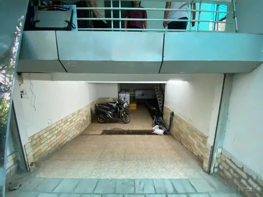 Main-Cho thuê Nhà Biệt Thự Yên Hoà- 80m2 ,4 tầng ,1 hầm giá 30 triệu-1