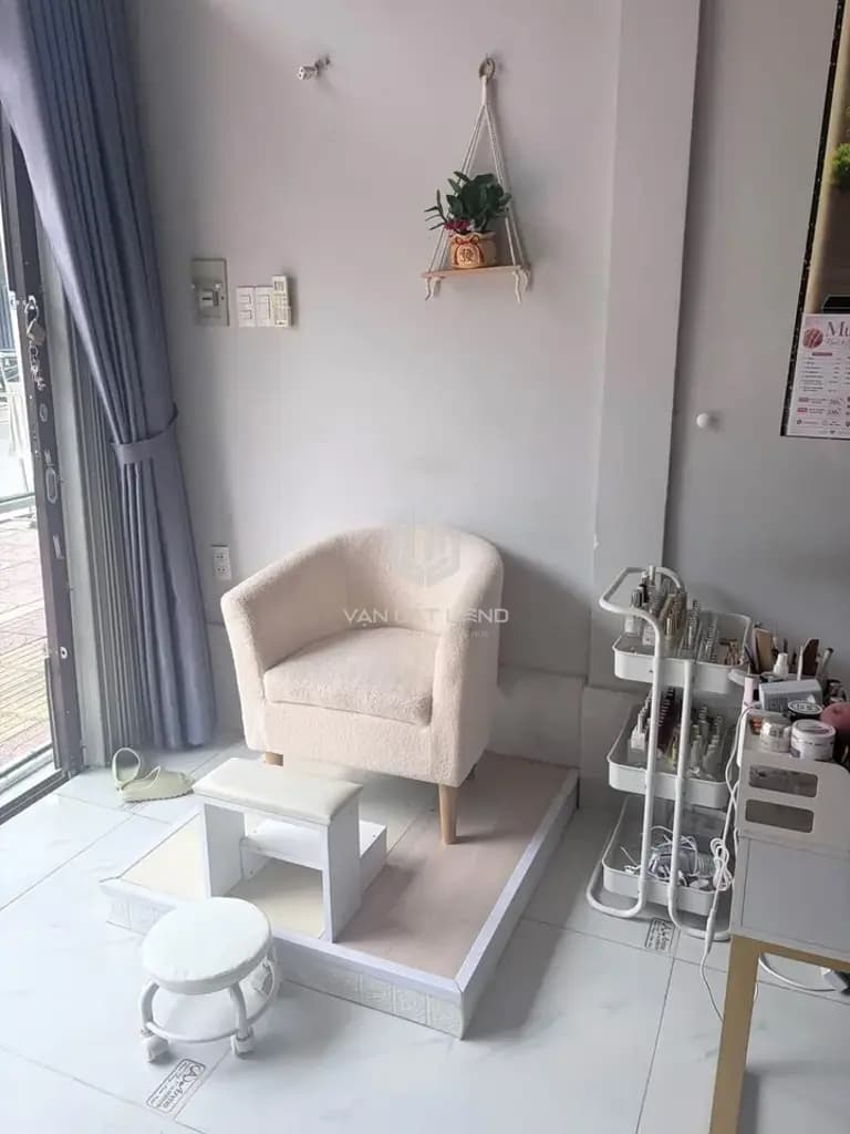 💅🔥 SANG TIỆM NAIL FULL ĐỒ MẶT TIỀN CHU MẠNH TRINH – 30M² – GIÁ SANG 50 TRIỆU 🔥💅
