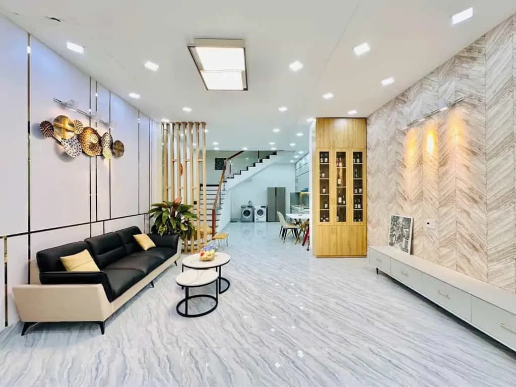 Main-Chính chủ cần bán gấp nhà 57m2 tại Thủ Dầu Một, giá 2tỷ5 sổ hồng riêng-1
