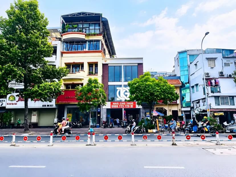 ❇️❇️ Cho Thuê Nhà Mặt Tiền: 45 Nguyễn Thái Học - Quận 1 - 7.5x20m, 3 tầng