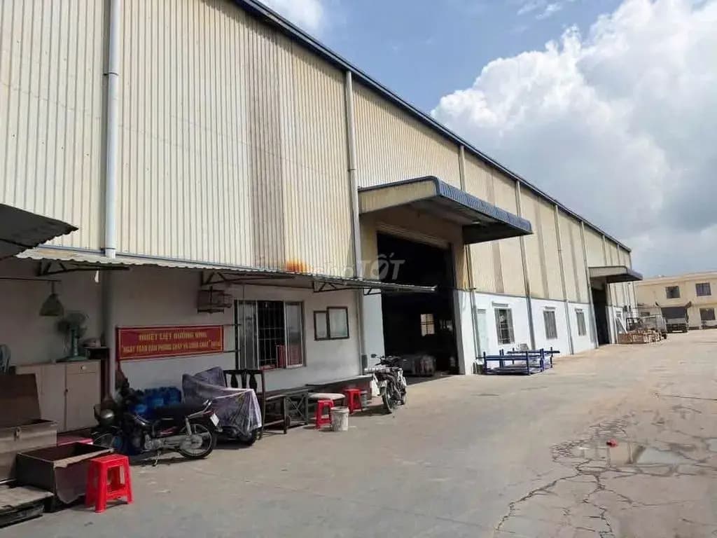 Main-Xưởng 3380m2 Ngay KCN Nam Tân Uyên PCCC tự động , G.tờ đầy đủ ,S.X 24h-2