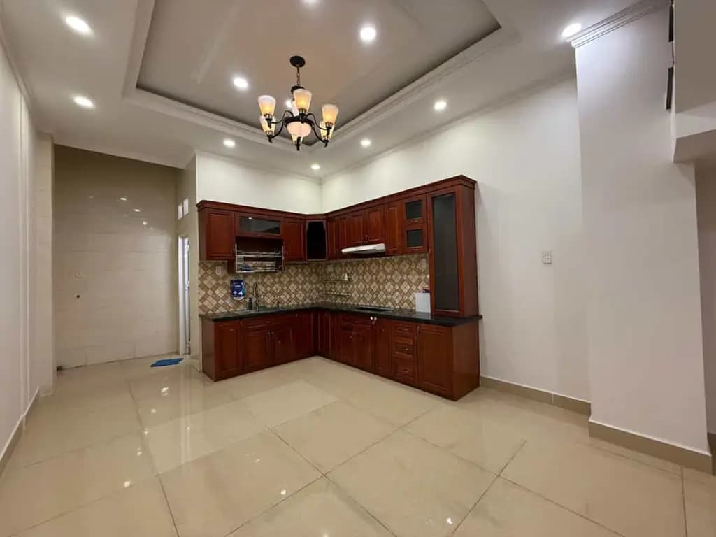Main-Bán nhà mặt tiền Phường Hiệp Bình, Ngay sau TTTM Gigamall Thủ Đức, 84m2, 4 tầng, Sân đậu xe 7 chỗ-4