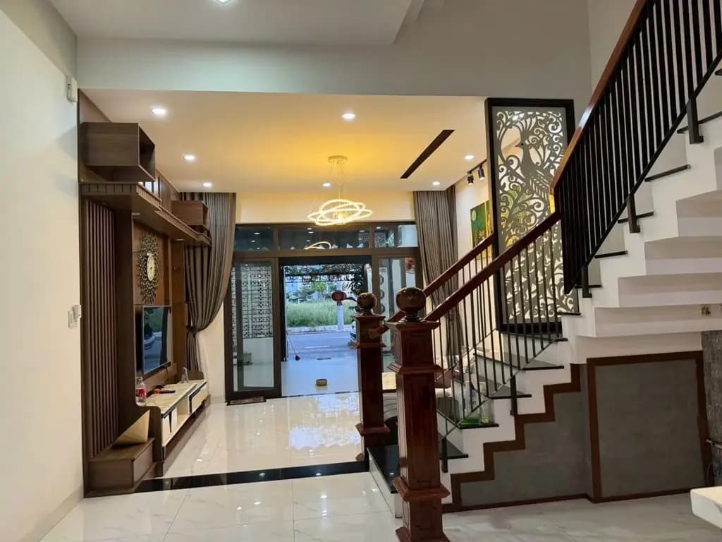 Main-CHO THUÊ NHÀ MẶT TIỀN HÒA XUÂN-1