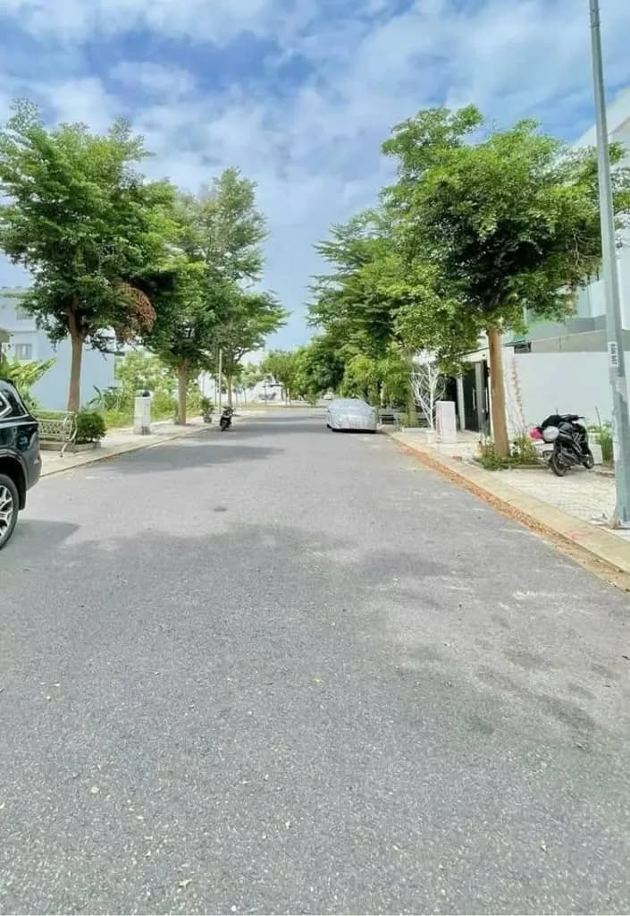 Main-BÁN 3 NỀN ĐẤT CỰC ĐẸP NGAY GẦN CỔNG 11 - SỔ RIÊNG THỔ CƯ -KHU VỰC KO NGẬP-1
