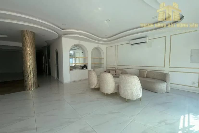 Cho thuê nhà 1 trệt 3 lầu DTSD 800m2 tại TP Bến Tre.Gía 40 triệu