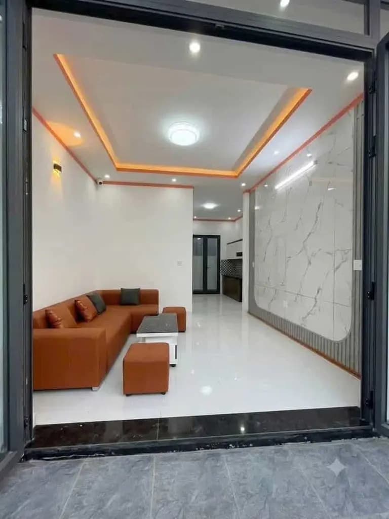 Main-NHÀ CẤP 4 TẶNG NỘI THẤT GẦN NGAY ĐỒNG KHỞI-2