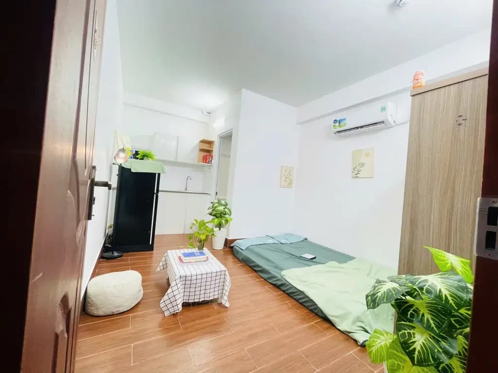 Main-PHÒNG FULL NỘI THẤT 684 XVNT GẦN ĐH HUTECH 4tr8-0
