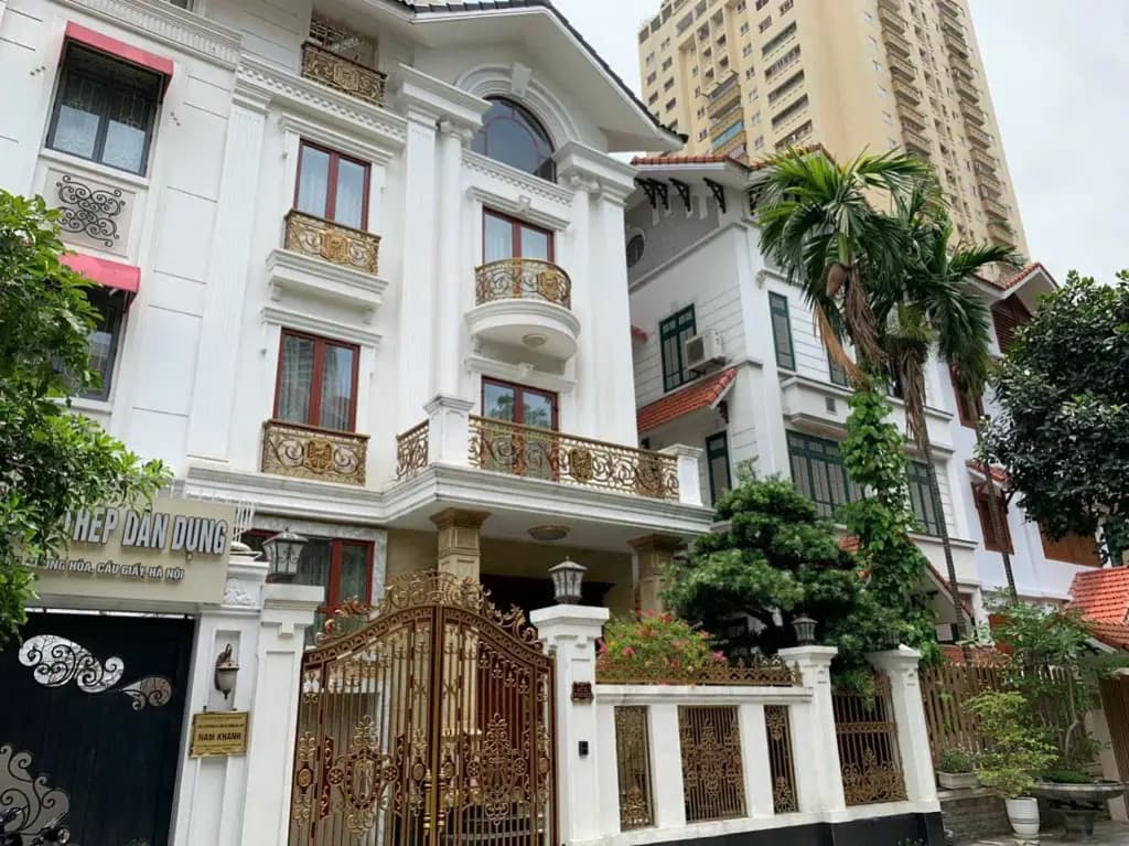 Main-cho thuê Biệt Thự Vimeco Nguyễn Chánh ( Cầu Giấy) 200m2, xây 4 tầng + 1 hầm giá 55 triệu-0