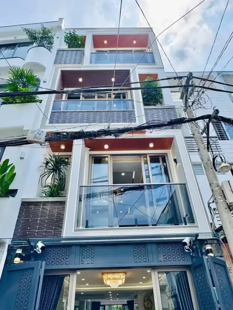 Chú Tư hạ giá bán gấp nhà 66m2 tại Thủ Dầu Một, Bình Dương. Giá 3tỷ100 sổ riêng
