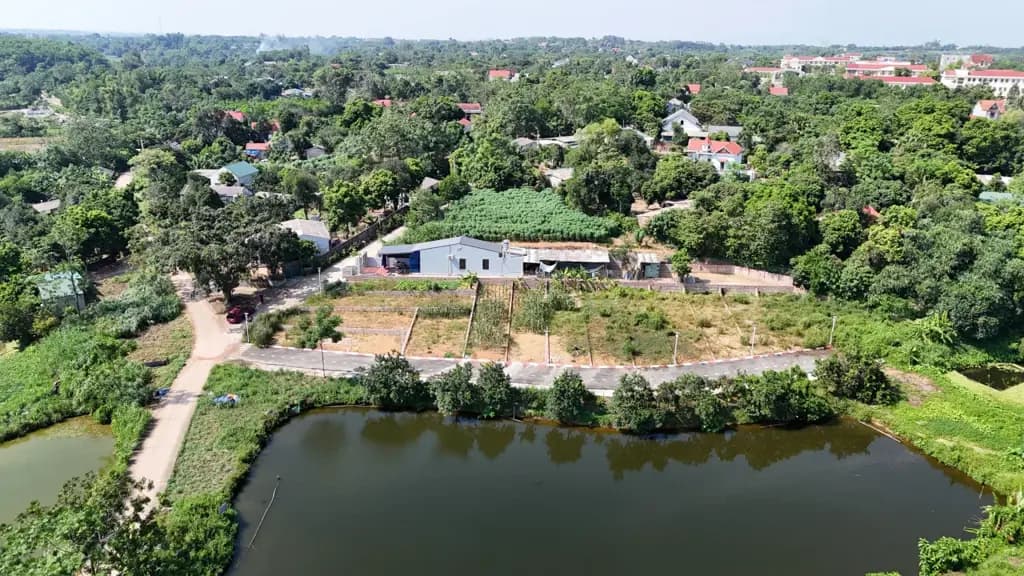 Main-Bán đất tại Phùng Hưng, Cẩm Lĩnh, Ba Vì, giá tốt 965 triệu, 101m2 full thổ cư-2