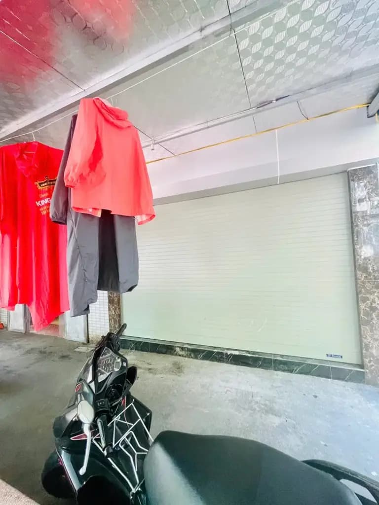 Main-CHO THUÊ CĂN TẬP THỂ LÔ GÓC 2N NGÃ TƯ SỞ CHỈ 8TR-4