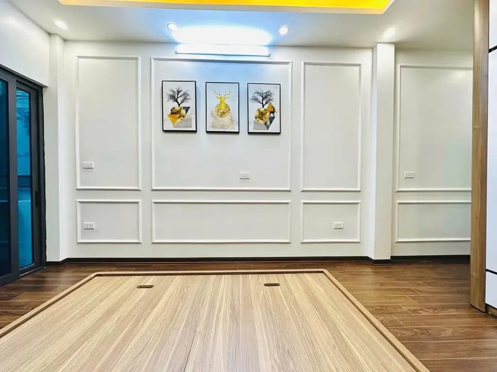 Main-🏡 TÔN THẤT TÙNG – ĐỐNG ĐA – NHÀ NGUYÊN CĂN 4 TẦNG – 2PN – 12,5 TRIỆU/THÁNG-6