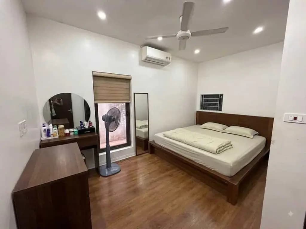 Main-Bán căn hộ biệt thự Pháp cổ chính chủ ở phố Huế-3
