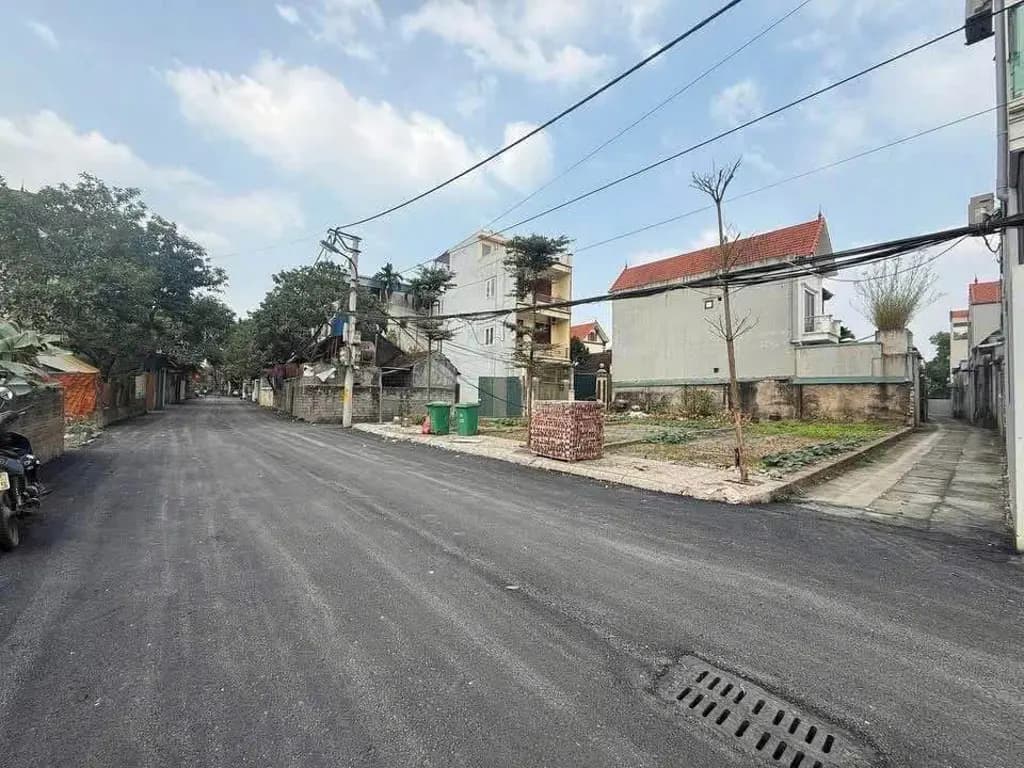 Main-Đất 70m2 Ngay Cạnh Vành Đai Khu Công Nghệ Cao Hòa Lạc Giá 1,75 tỷ-1
