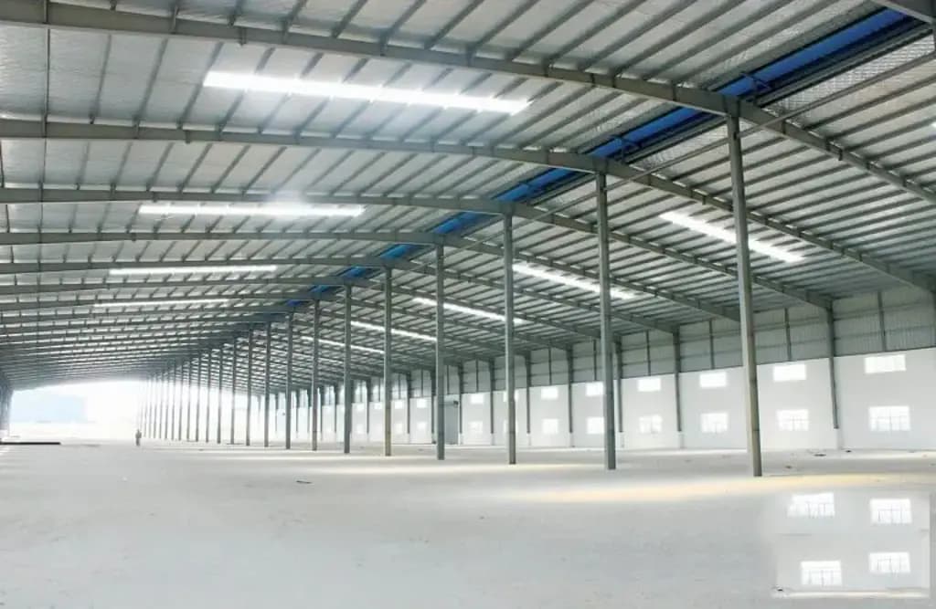 Main-Cho Thuê Xưởng 3700m2 Trạm điện 560kva, hệ thống PCCC Thẩm Duyệt Nghiệm Thu. Chỉ 120tr/tháng Hố Nai, Biên Hòa, Đồng Nai. 2.550m² / 3.300m² / 2.100m² / 4.400m² / 2.800m² / 5.400m² / 3.500m² / 6.200m²-0