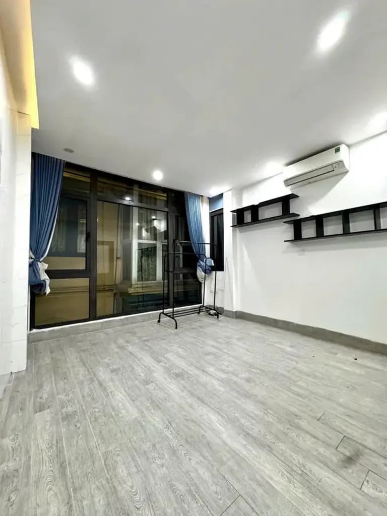 Main-🏡 KIM HOA – ĐỐNG ĐA – NHÀ NGUYÊN CĂN 4 TẦNG – 2PN – 11 TRIỆU/THÁNG-0
