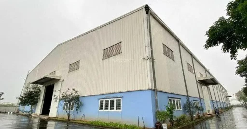 Main-Cho thuê kho Xưởng 2600m2 ngay KCN Tam Phước Biên Hoà - pháp lý chuẩn, có trạm điện xiêu lớn 5000KVA. Giá chỉ 200tr/tháng. 2.550m² / 3.300m² / 2.100m² / 4.400m² / 2.800m² / 5.400m² / 3.500m² / 6.200m²-0