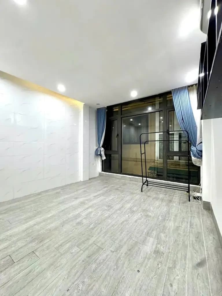 Main-🏡 KIM HOA – ĐỐNG ĐA – NHÀ NGUYÊN CĂN 4 TẦNG – 2PN – 11 TRIỆU/THÁNG-5