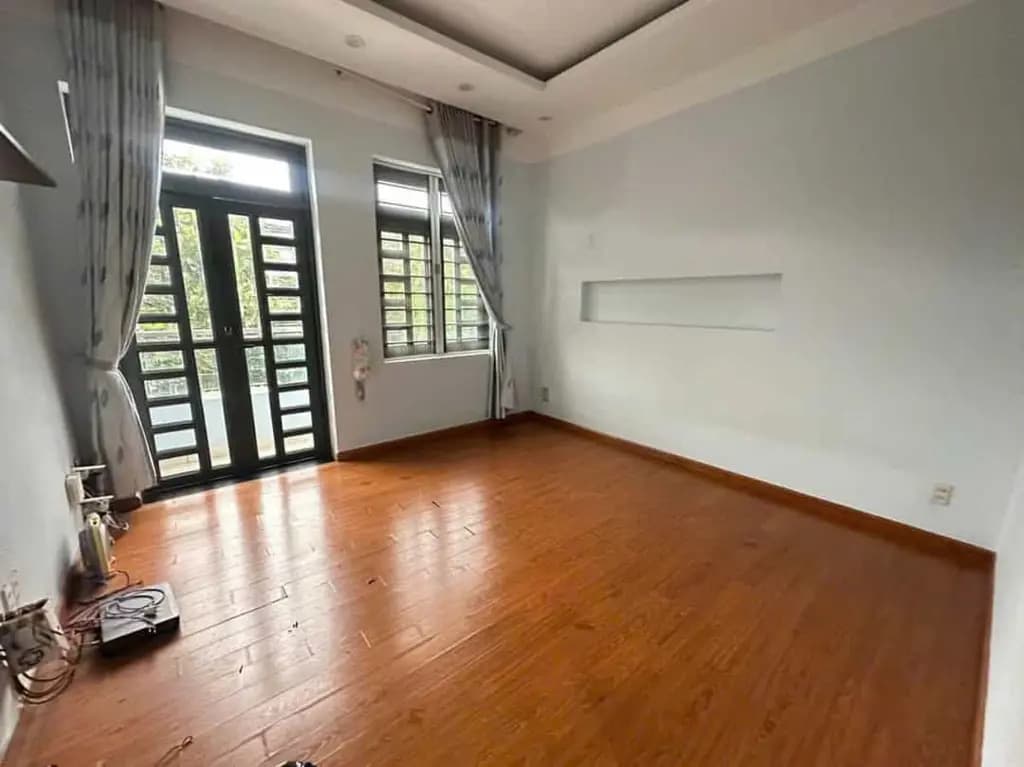 Main-15TR, NHÀ ĐƯỜNG 14M KHU BÊN SÔNG- GIGAMALL, 4.5MX26M 1 TRỆT 1 LẦU, 4PN.-3