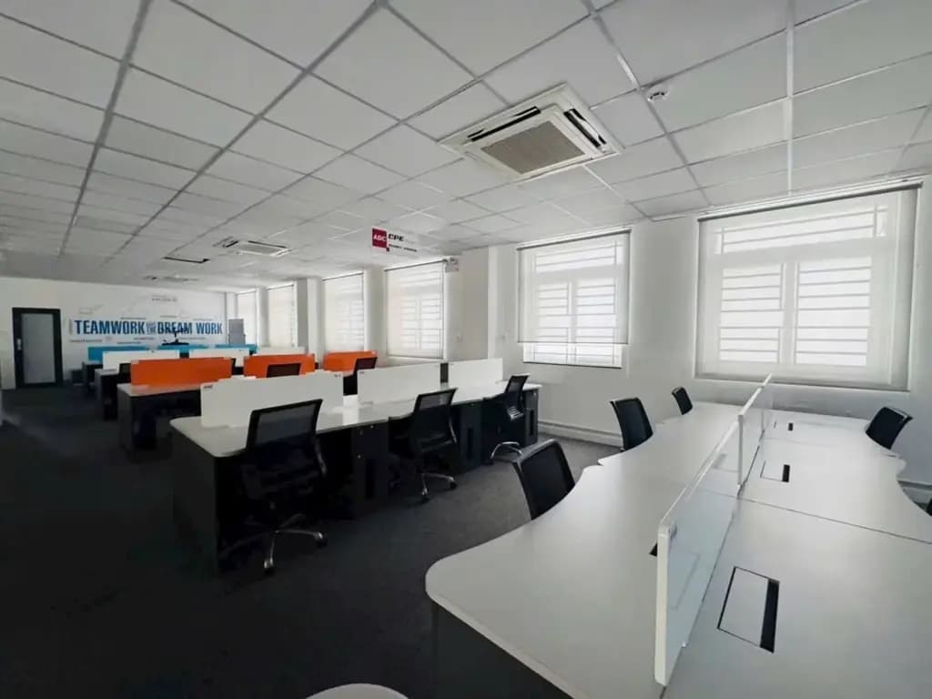 Main-Cho thuê Văn phòng 340m2 giá 230k/m2 tại Đường Cách Mạng Tháng 8 Phường Cái Khế Quận Ninh Kiều Cần Thơ-6
