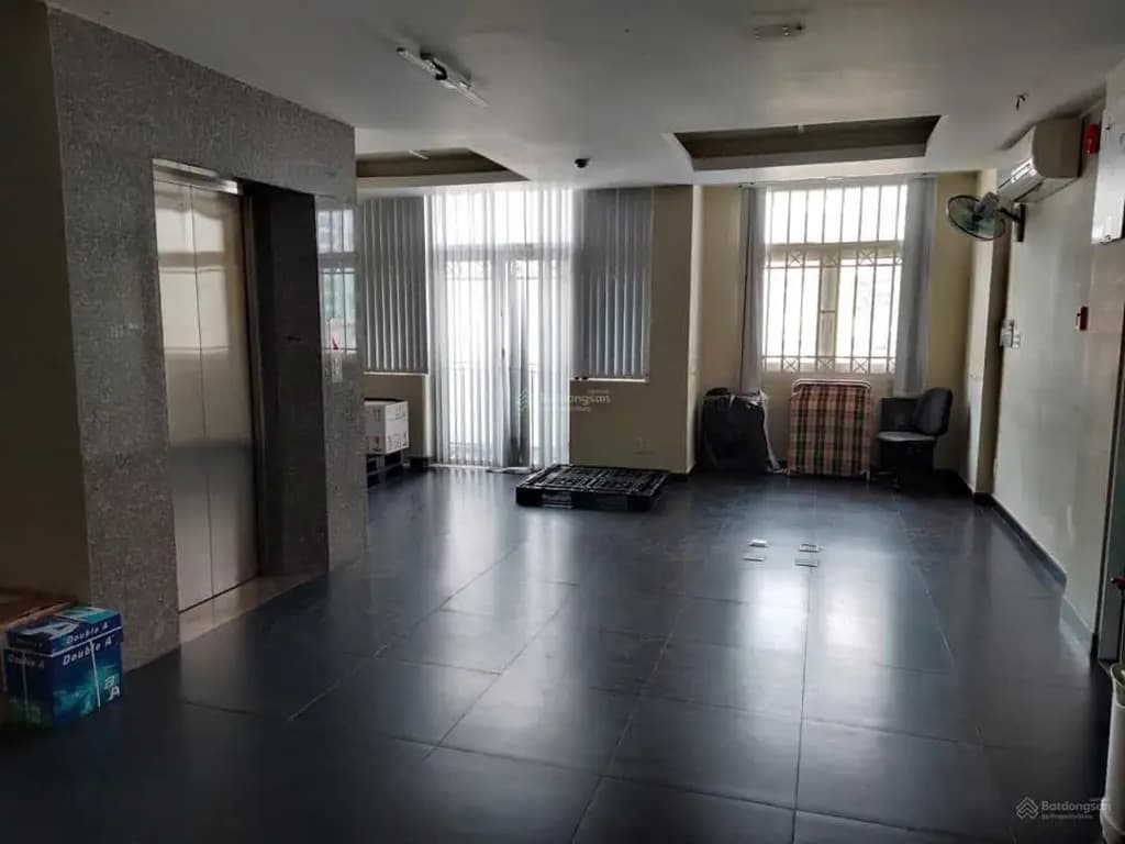 Main-Biệt thự Q.10_Giá Rẻ (Hầm + 4 tầng+Thang máy)Gía: 158tr/m2-2
