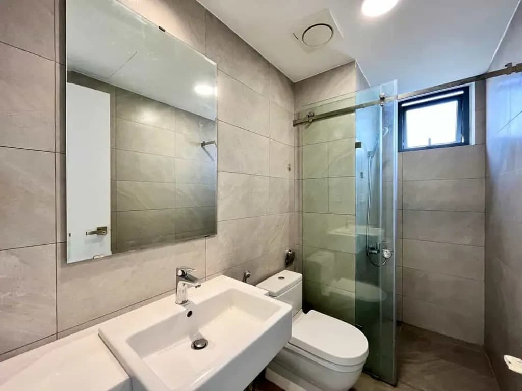 Main-TRỐNG SẴN CĂN GÓC 2PN 76M2 DLUSSO - NHÀ CƠ BẢN 15 TRIỆU - XEM NHÀ 24/7, GỌI THOA 0942.50.8611-3