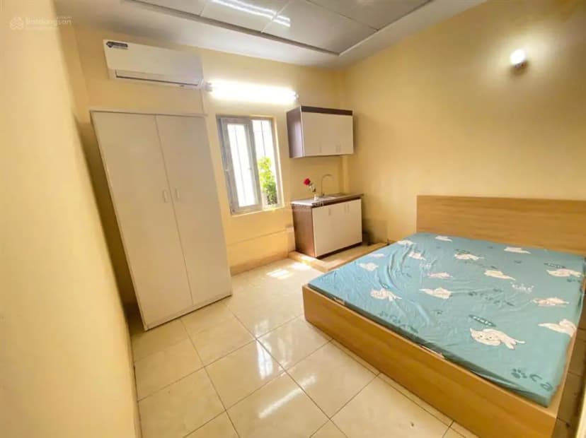 Cho thuê nhà trọ tại 7, trịnh văn bô, 22m2, 2,4 triệu, giá ưu đãi đi bộ ra fpt, đông á..